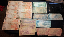 1970 Era Vietnamese 500(10), 200 (4), 100 (2), 50 (3), 20 (2) Dong Notes!
