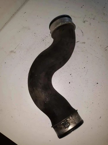 VW CADDY III Furgon 2KA, 2KH, 2CA, 2CH Ladeluftkühlerschlauch 11049100 34701407