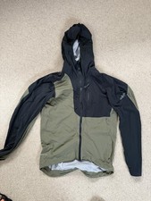 Rab Men's Cinder Kinetic Waterproof Biking Jacket Light Khaki/Beluga Size M