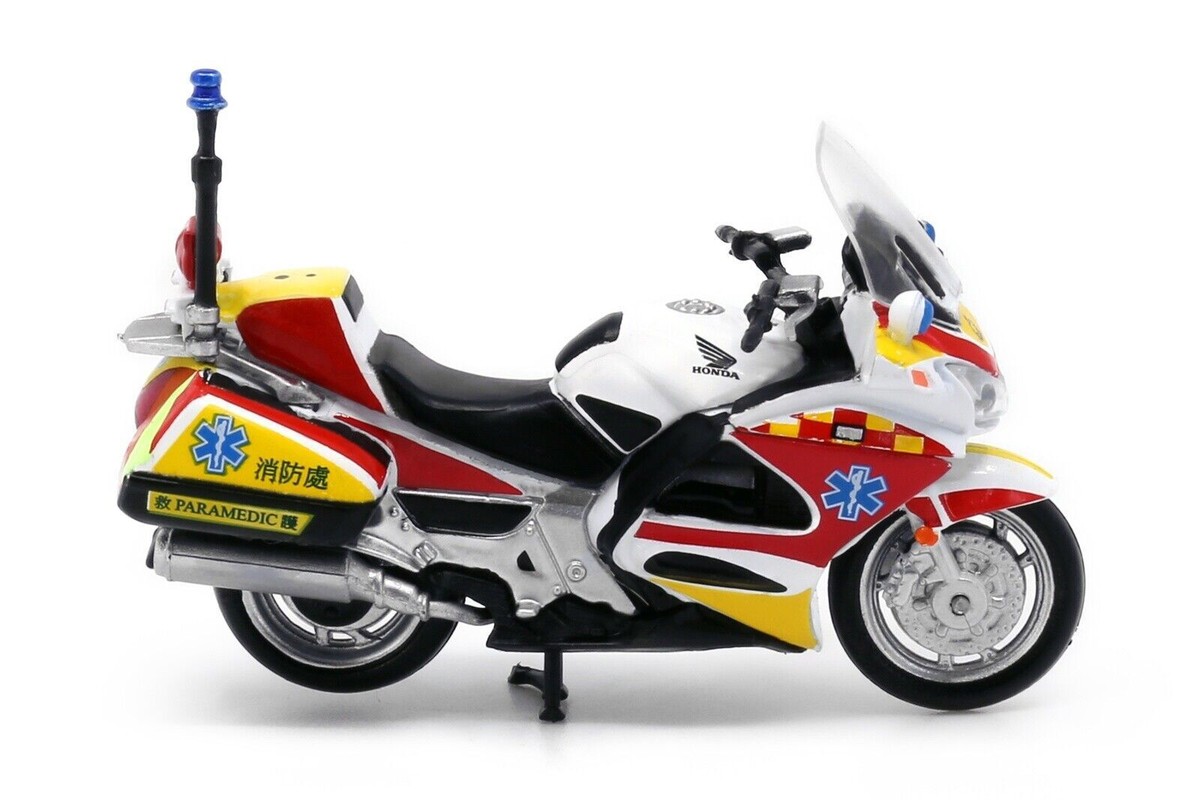 TINY 1/43 ST1300P HKFSD EMAMC ( White ) Member Exclusive NEW in