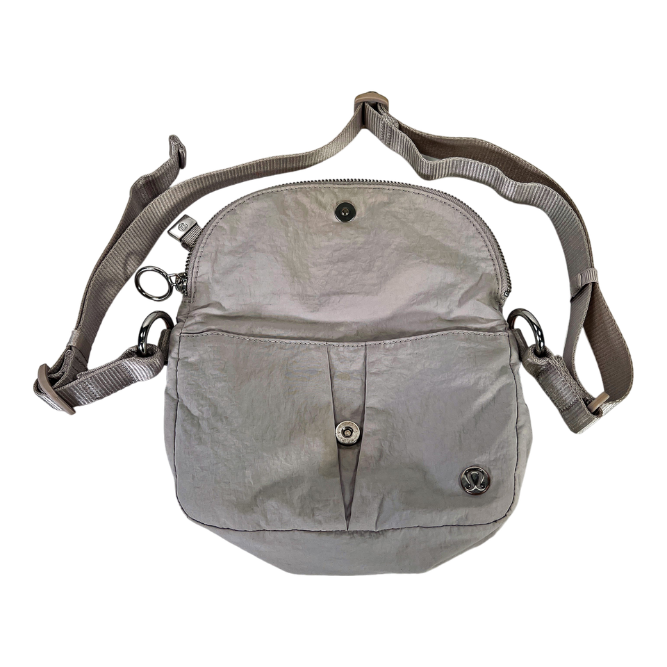 Lululemon Gray/Silver Drop All Night Festival Belt Bag 3L eBay