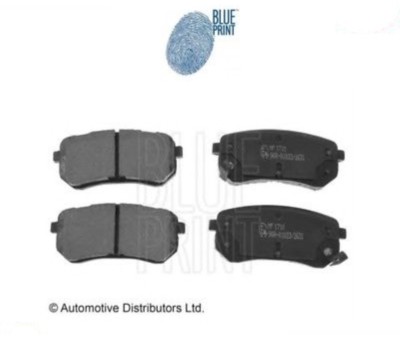 Blue Print ADN142108 Kit Pastiglie Freno a Disco