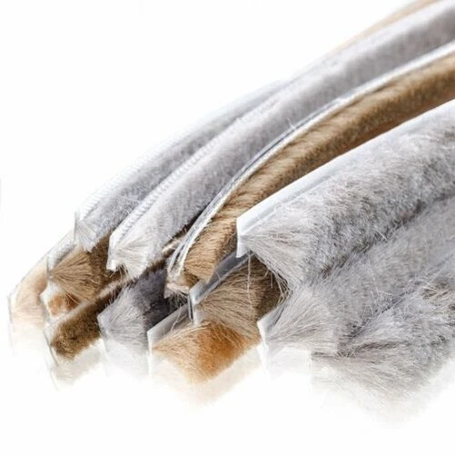 STEIGNER Joint-Brosse pour Joint Auto-Adhésif Brosse de Porte Joint Porte Fenêtre