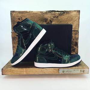 air jordan 1 retro high grove green
