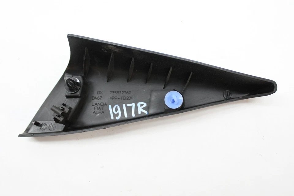 2014 FIAT 500L FRONT RIGHT CORNER WINDOW TRIM 735522760 OEM 14 15 16 17 18 - Image 2 of 3