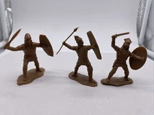 Reamsa Toy Soldiers 1/32 Unpainted Vintage Plastic Barbarian Viking (2)