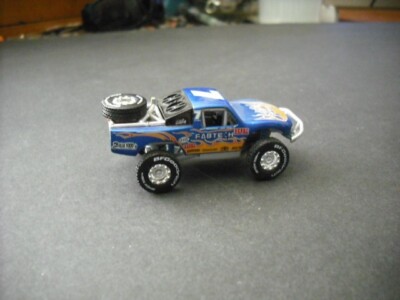 1/64 scale Diecast Unmarked Off road Truggy. Unknown Maker.
