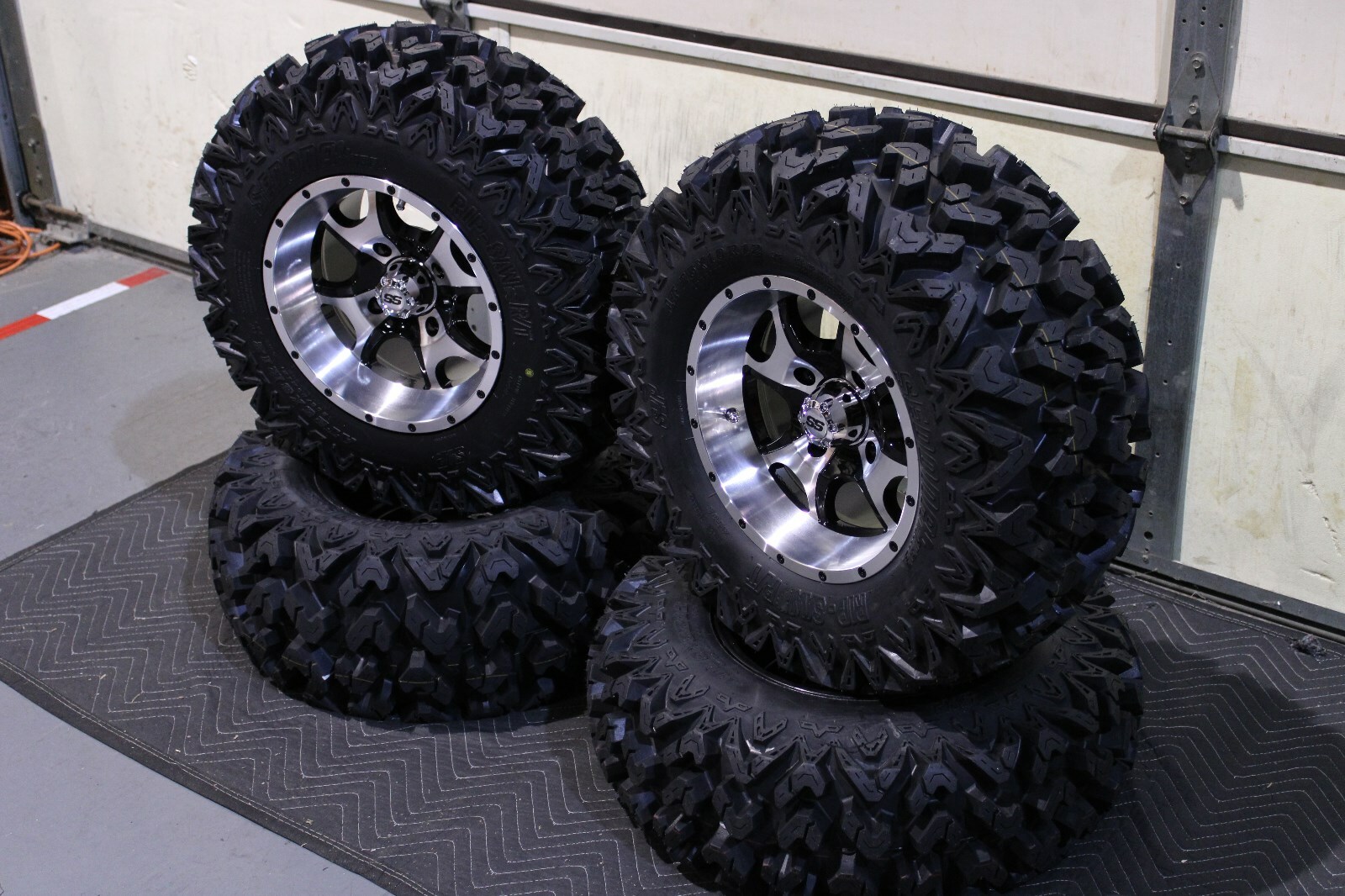 BRUTE FORCE 750 25" RIP SAW RADIAL ATV TIRE & COBRA M/B WHEEL KIT