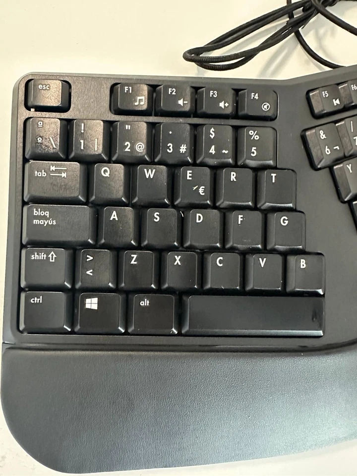 Spanish Ergonomic Keyboard USB Connect Latin Quiet Rubber Pad NEW QWERTY SPA - Image 2 of 4