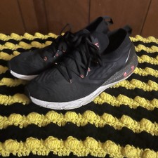 Mens Under Armour Shoes Black Size 10 1/2 