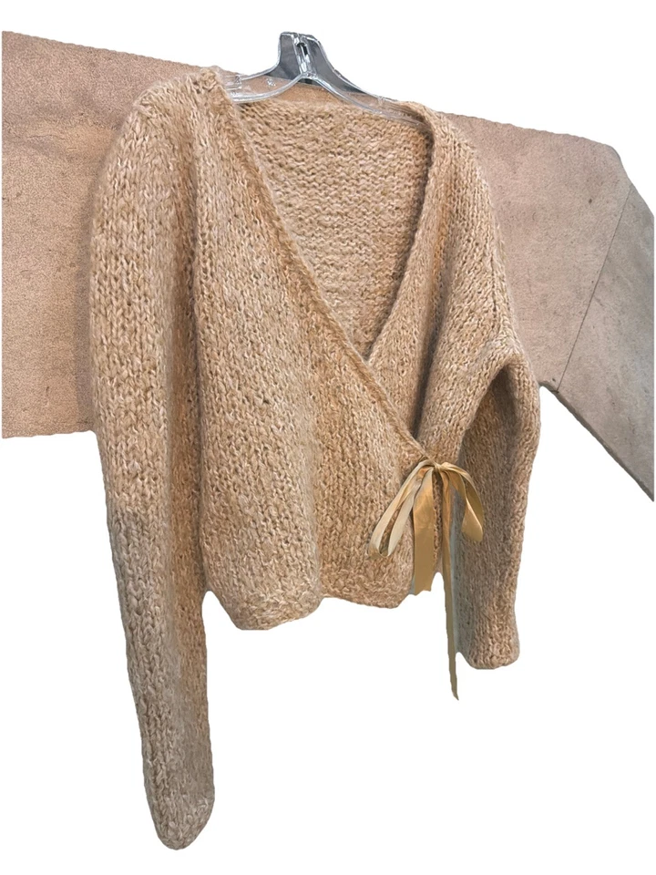 Suéter envolvente de cinta tejido a mano avena fiesta navideña vintage talla M/L Foto 2 de 4