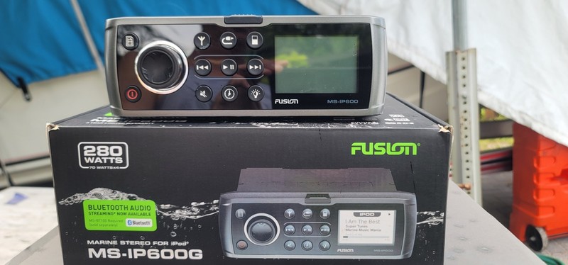 Fusion MS-IP600 Marine Boat Stereo Radio AM/FM Aux Black Waterproof Single DIN