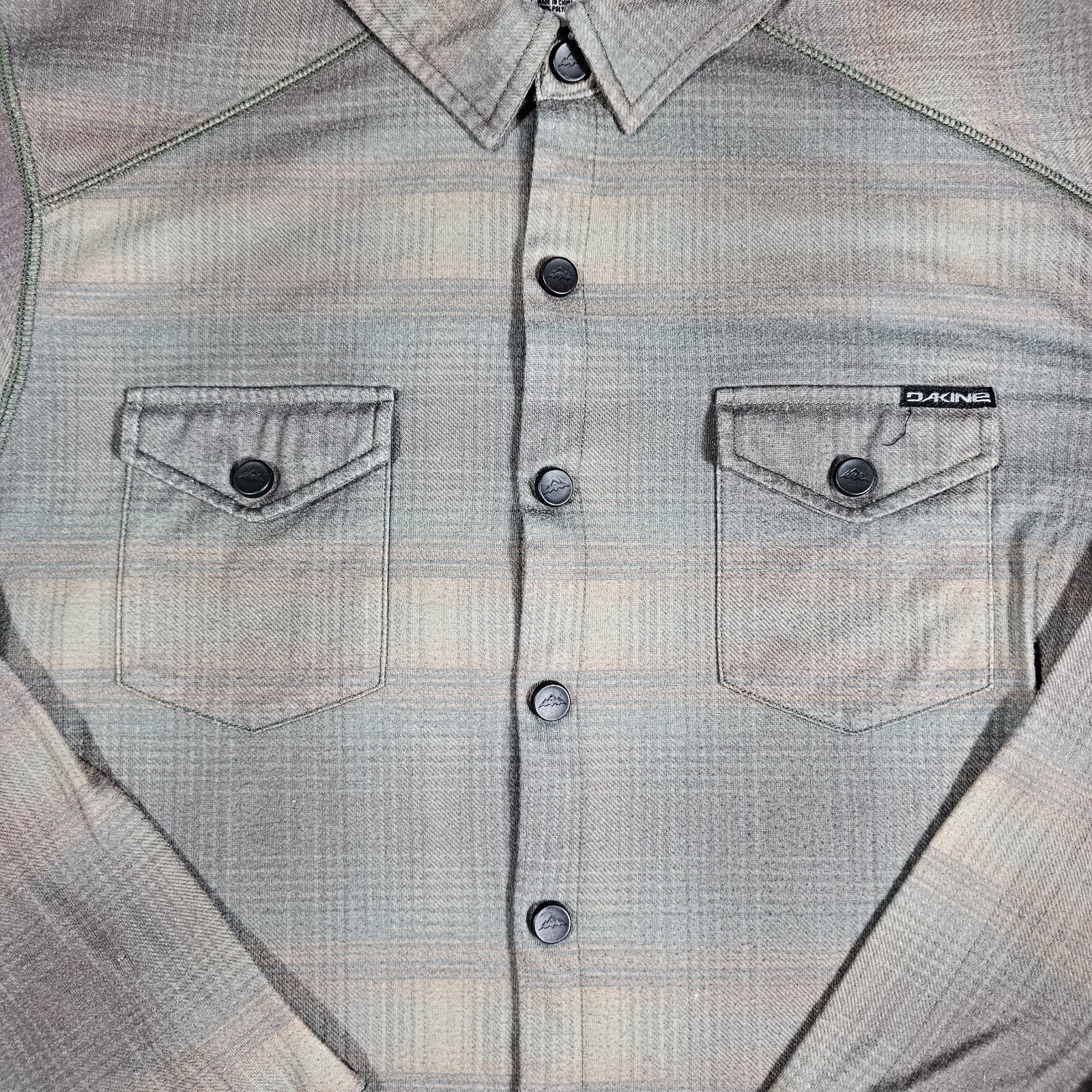 Dakine Technical Base Layer Button Up Flannel Men… - image 16