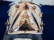 C. ADAMS BRACELET. SILVER, GOLD AND SEMI PRECIOUS STONES.