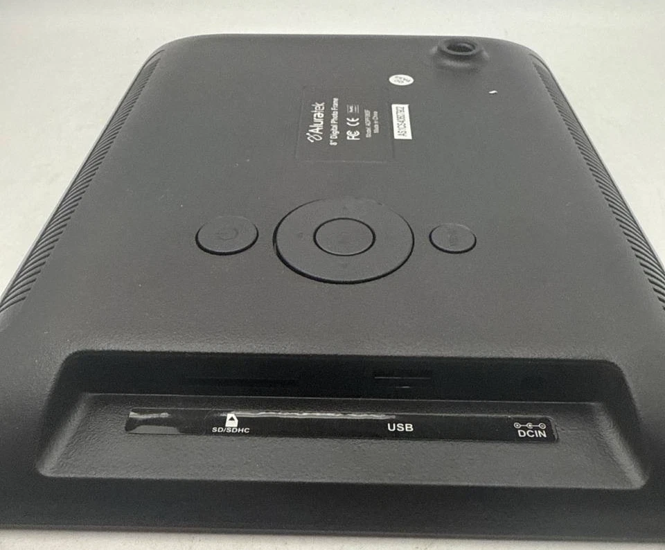 Aluratek Digital Photo Frame 8 In LCD Display USB SD Card Auto Slideshow Black - Image 4 of 4