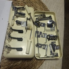 Universal Sewing Machine Presser Foot Set wit...