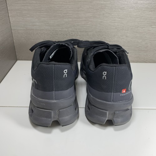On Cloud Monster sportliche Laufschuhe Damengröße 7,5 schwarz Schnürschuhe - Bild 6 von 11