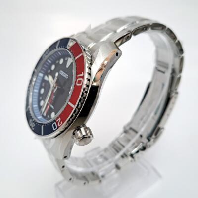 Seiko Prospex SBPK005 Date St.Steel Sapphire Divers 200M Navy