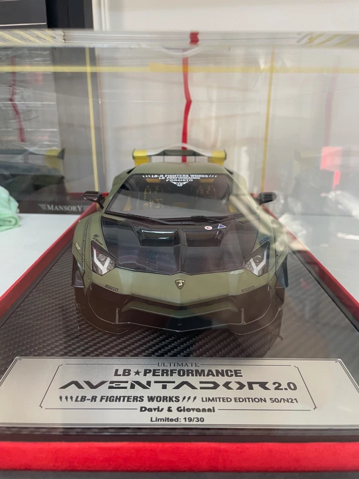 Lamborghini Aventador 2.0 LBWK(Matt Green Zero Zen)[Davis & Giovanni] 1/12 scale - Image 2 of 4