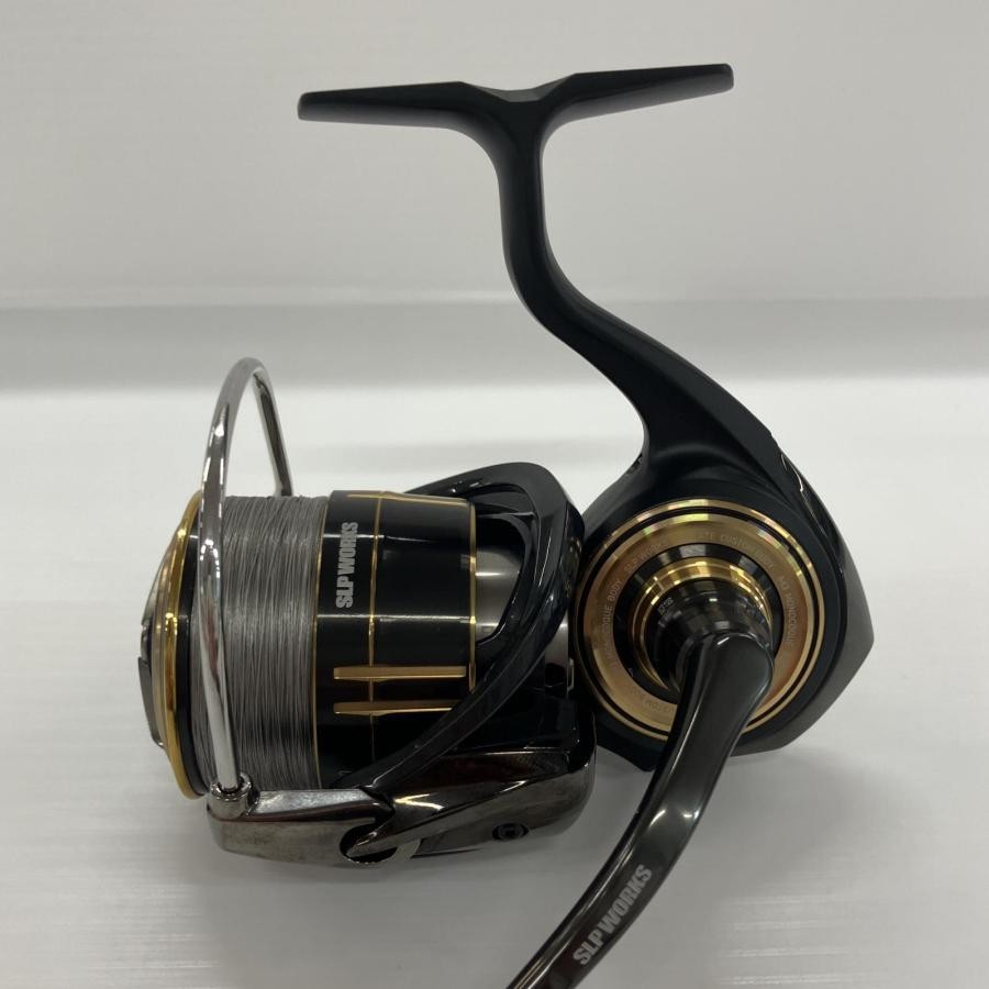 リール 19CERTATE CUSTOM BODY DAIWA 19 Certate Custom Body LT3000-XH Spinning Reel Used JP
