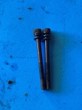 ECHO 610EVL Chainsaw OEM John Deere 66SV   2 Carburetor Bolts  Bin 64
