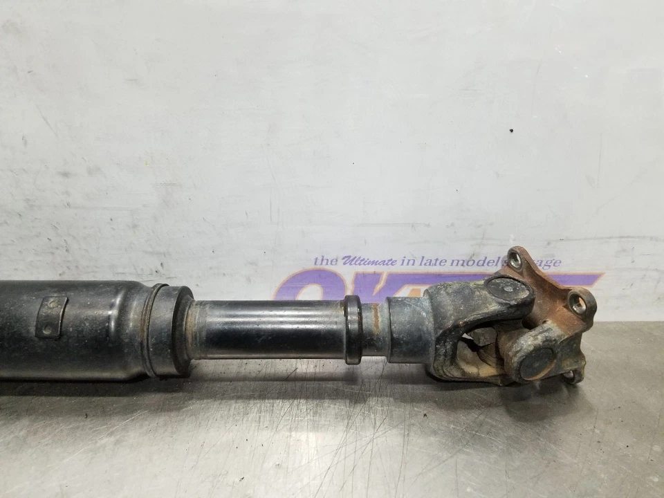 04 2004 LEXUS LX470 4.7L AWD REAR DRIVE SHAFT AUTOMATIC TRANSMISSION Foto 4 de 4