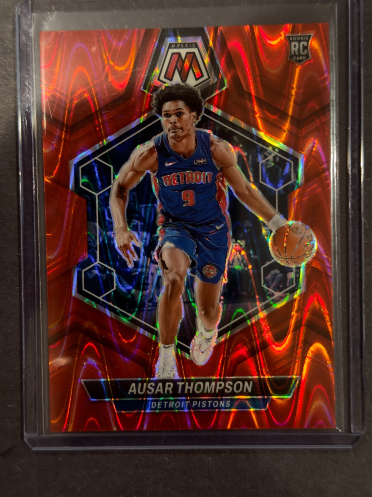 2023-24 Panini Mosaic - Rookies Ausar Thompson #226 Red Seismic Prizm /299 (RC)