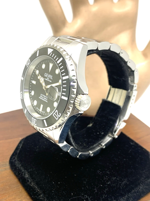 Gevril Men's Watch 4850A Wall Street Swiss Automatic Diver Black