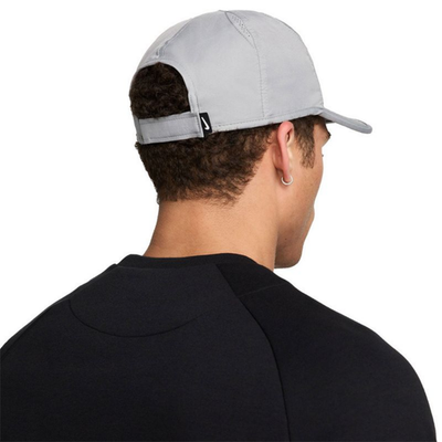 Nike Dri FIT Size L/XL Club Unstructured Featherlight Cap Grey