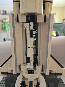 LEGO Creator Sculptures Shuttle Adventure 10213 In 2010 Used Retired