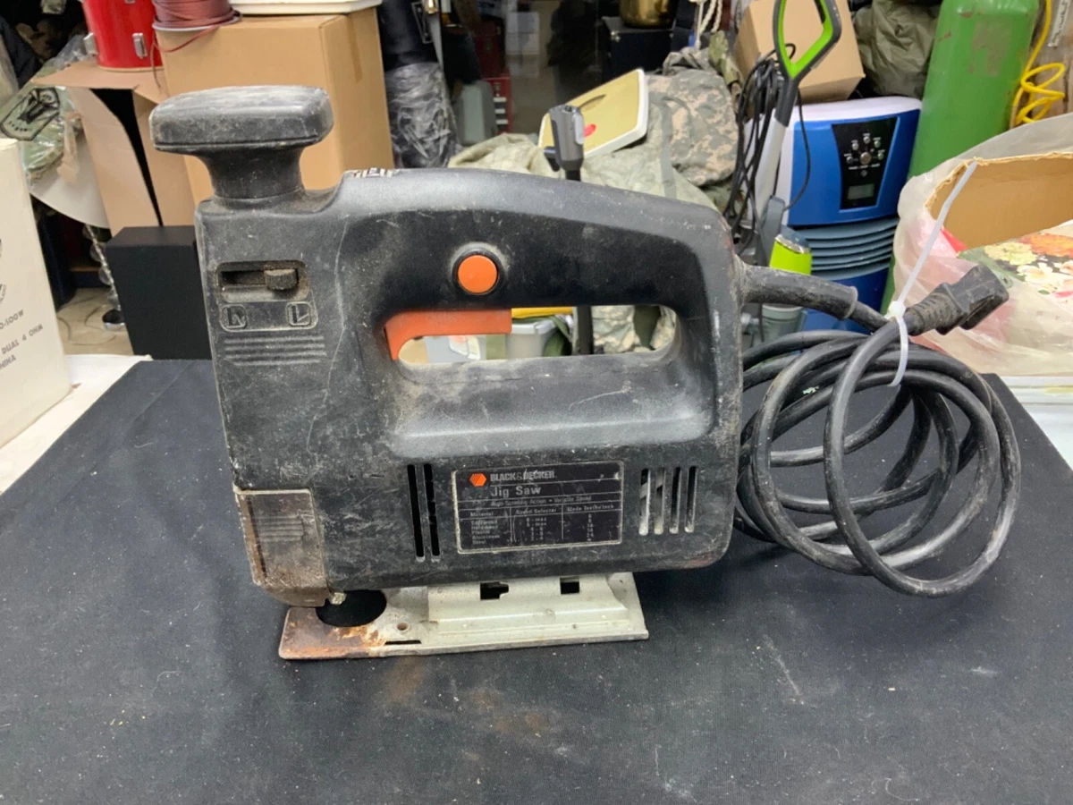 Vintage Black Decker Jig Saw No. 7588 Auto Scrolling Action
