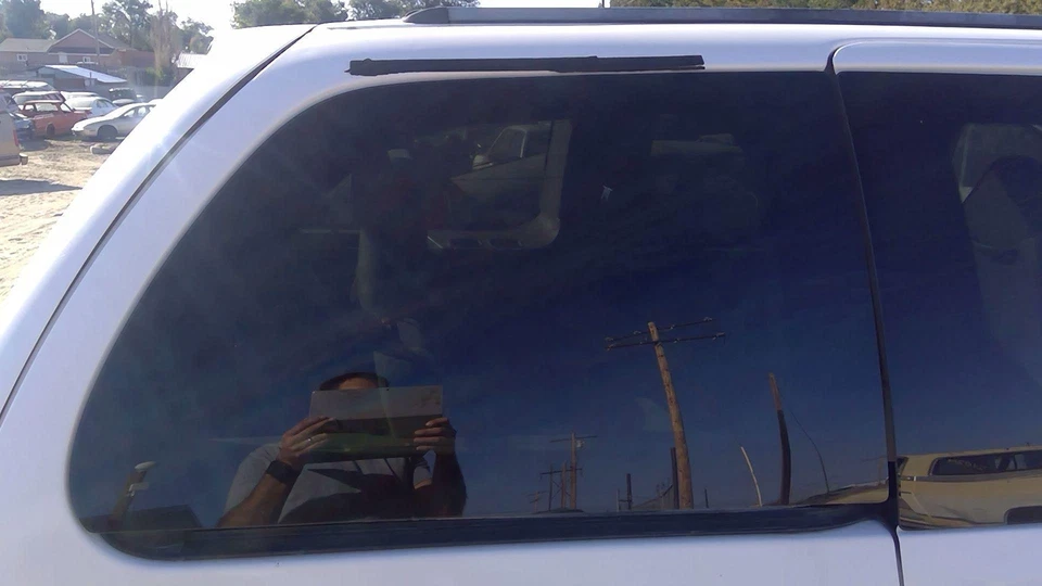 Cuarto trasero derecho Ford Windstar 1999-2001 pasajero ventana trasera de vidrio OEM Foto 2 de 4