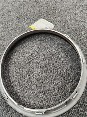 1982-1987 Chevy Chevette Sunbird Cavalier 13'' Wheel Trim Ring 14055952