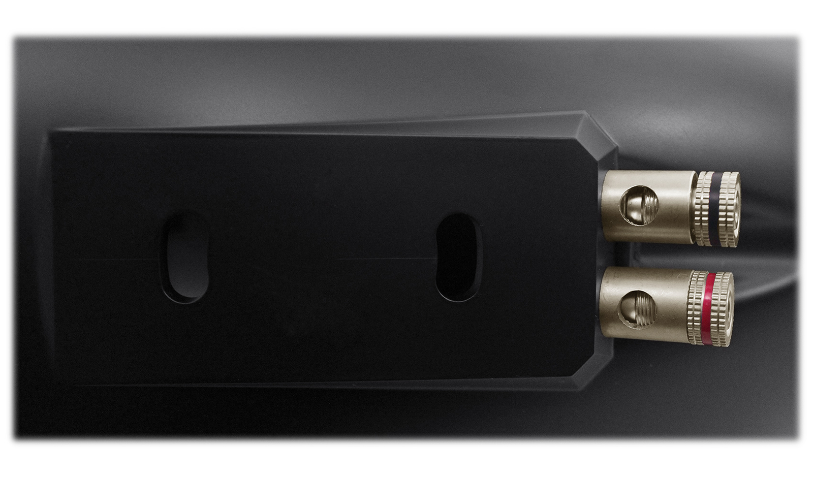 Пара корпусов для вейкбордов Kicker 43KMTES8B Black Marine 8 Адаптеры для вейкбордов KMTES8