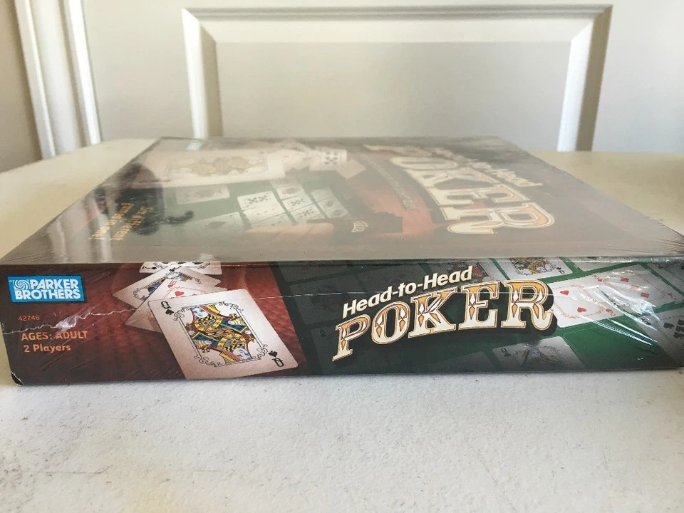 JUEGO DE MESA HEAD TO HEAD POKER PARKER BROTHERS SEIS JUEGOS DIFERENTES EN UNO DIVERTIDO Nuevo Foto 3 de 4