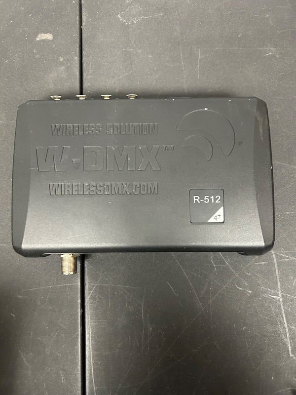 RX - W-DMX BlackBox R-512 Indoor wireless receiver / A40102
