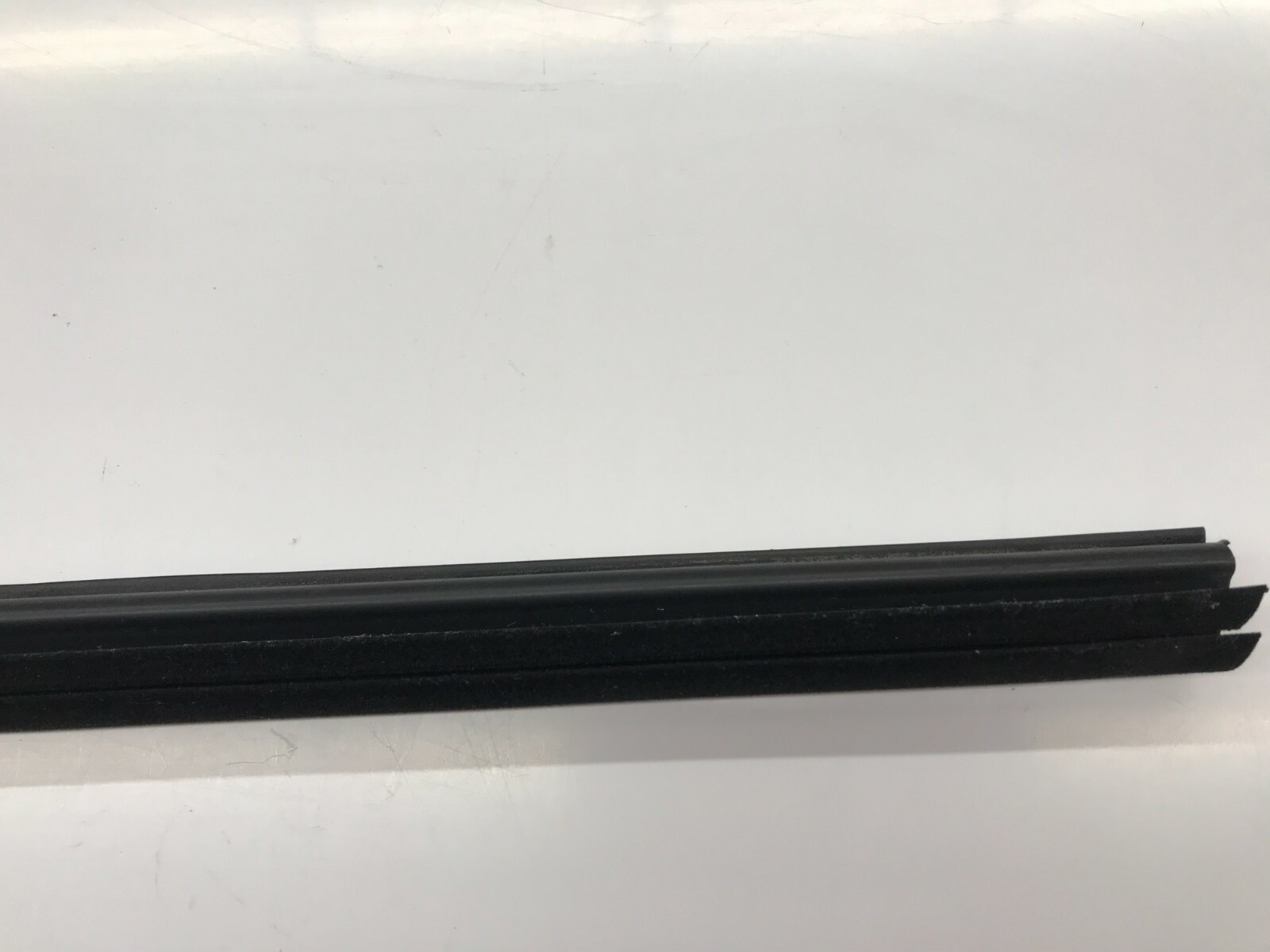 LAMBORGHINI MURCIELAGO LP640 COUPE LH/RH DOOR GASKET SEAL OEM 418837530