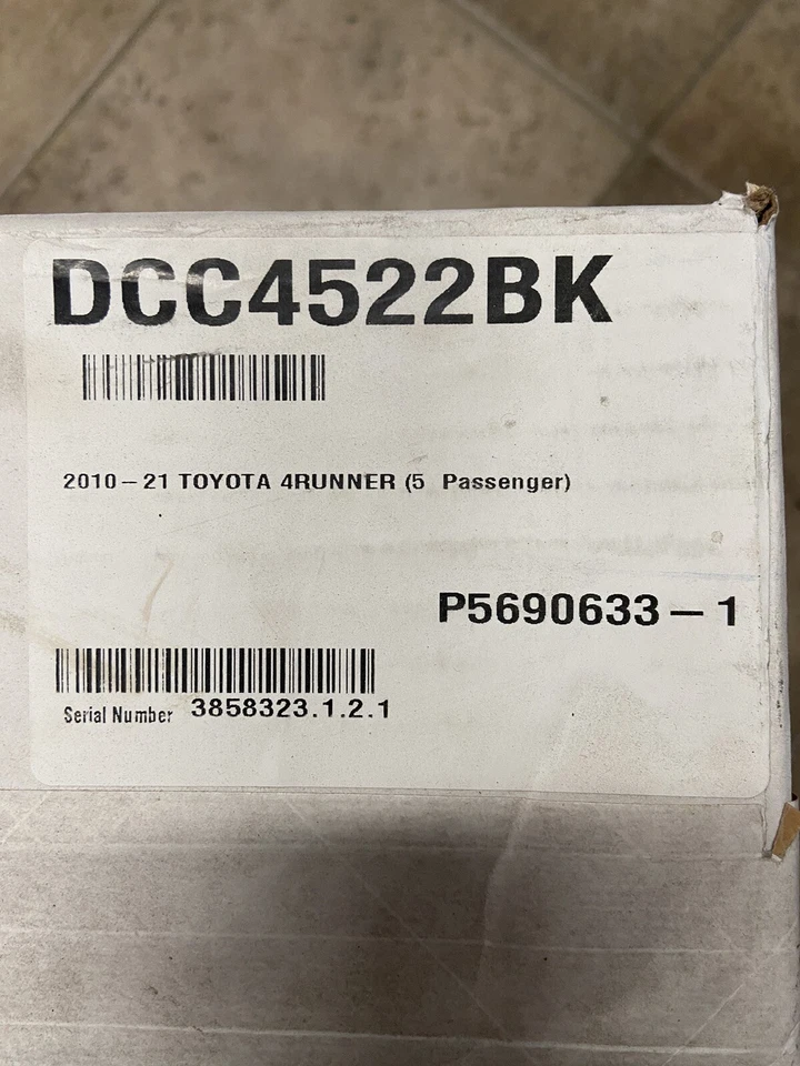 Чехол на сиденье SR5 Canine Cover DCC4522BK подходит для Toyota 4Runner 2010-2021 годов выпуска черный - Изображение 2 из 3