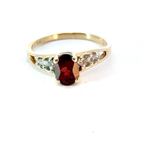Anillo Piedra Roja Dama Oro Amarillo 10K 1.9g Tamaño:5.75 (MI1066708) - Imagen 11 de 15