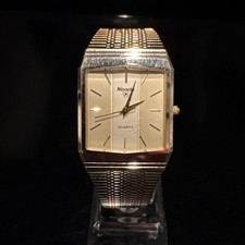 Nivada Quartz Watch 33mm Gold Case Vintage 1980s Used Men's