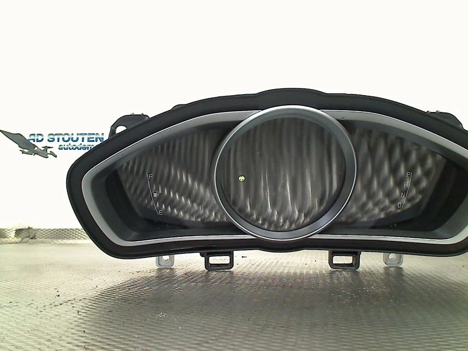 TACHO Volvo V40 Cross Country (MZ) Hatchback 5-drs 1.6 D2 (D4162T) 2015 599140U - Imagem 2 de 4