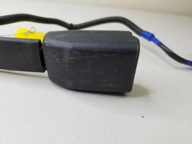 Cinturón de seguridad cubo delantero hebilla pasajero se adapta a 16-19 INFINITI Q50 10242389 Foto 2 de 4