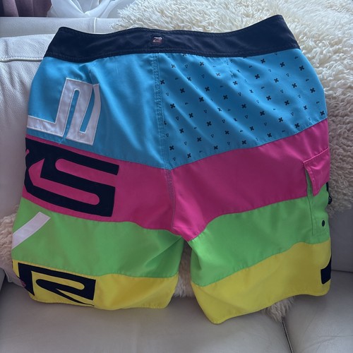 quiksilver shorts Bermuda Surf Short With Fin Key Size 32 - Picture 10 of 16