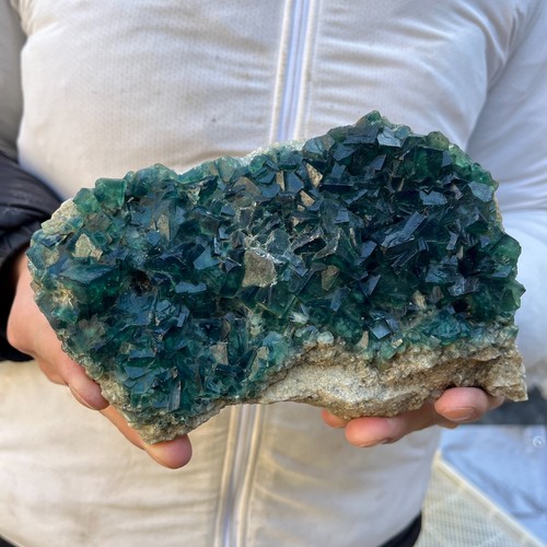 3.8LB Natural super beautiful green fluorite crystal ore standard sample Healing - Picture 4 of 9