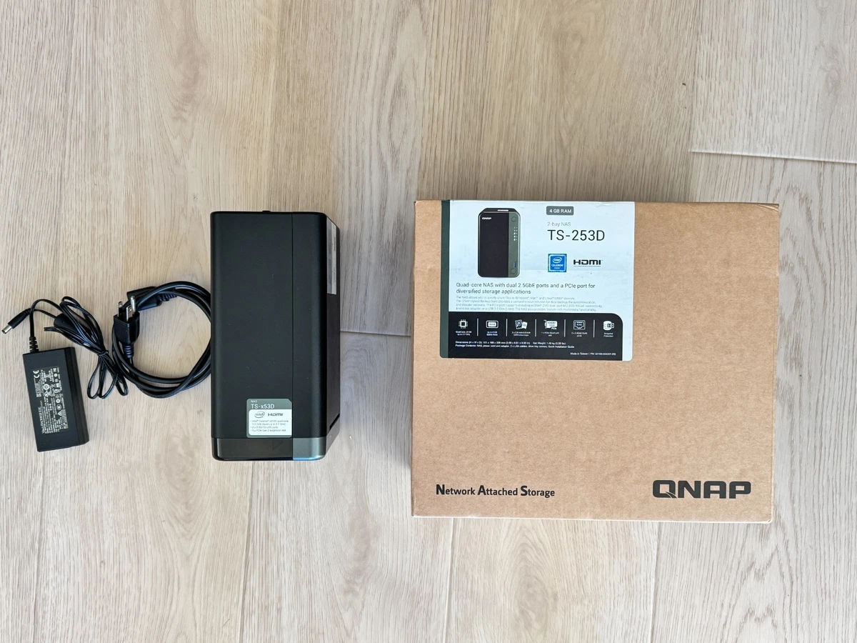 QNAP USB 3.0 USB Specification Network Attached Storage 2 Bays for