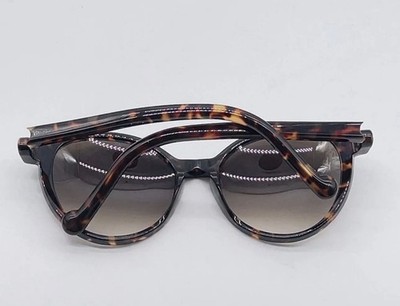 Auth Louis Vuitton tortoiseshell
Z0806E 54•19 Ava Sunglasses Auth Louis Vuitton tortoiseshell Z0806E 54•19 Ava Sunglasses  main image 4