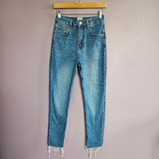 Size 27 BDG Urban Outfitters Medium Wash High Waisted Raw Ankle Hem Edie Jeans