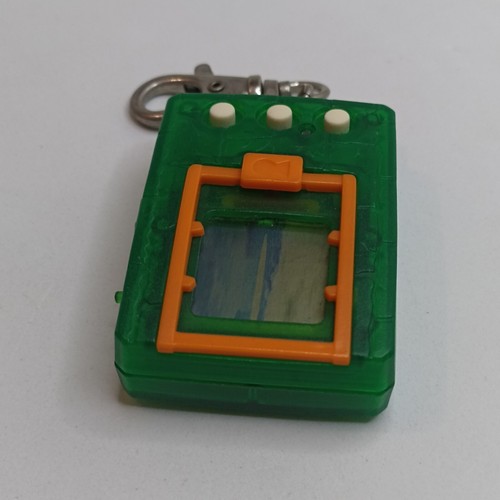 Digimon Digivice Rare Clear Green Orange Bandai 1997 Ver 5 Working/Tested - Imagen 5 de 7