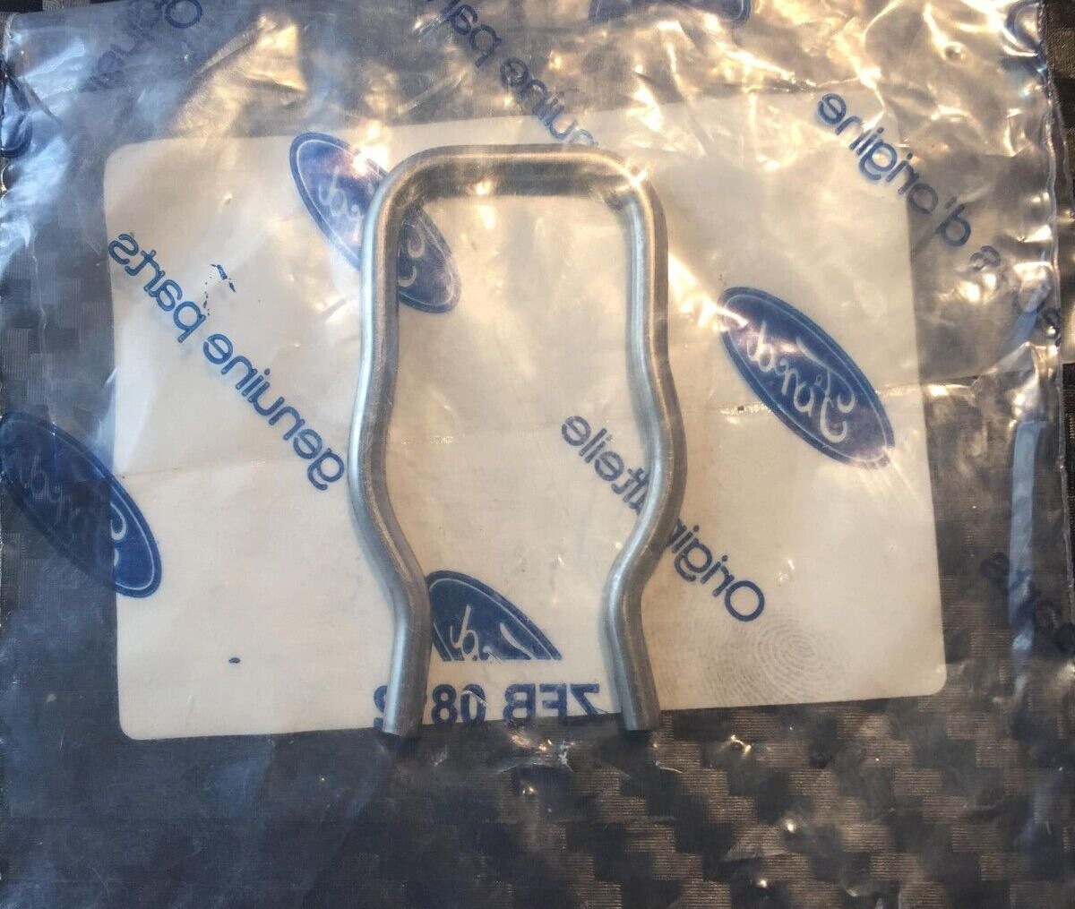 Genuine Ford Retainer clip, Finis: 1809799 / 98BF-9U529-CA | eBay