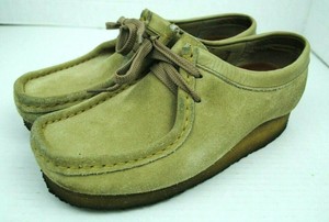 clarks wallabee soft